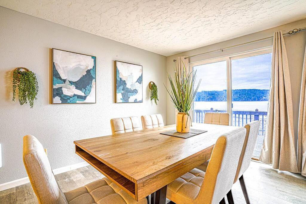 Waterfront Retreat, Relaxation, Fun In Hood Canal Hoodsport Екстер'єр фото